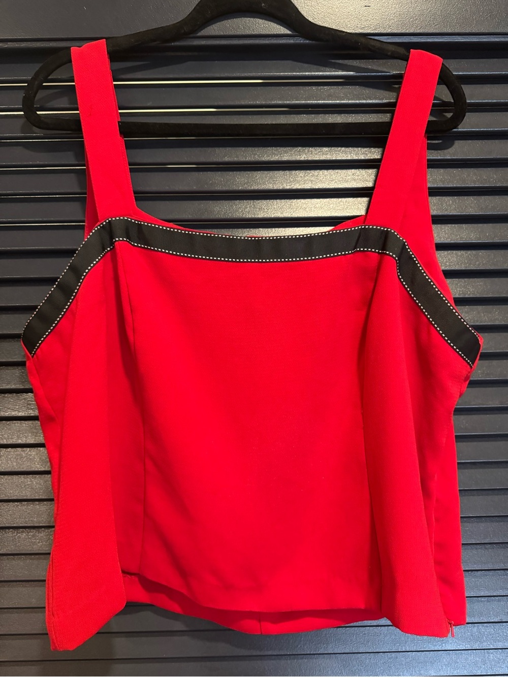 Vintage Perceptions Red Black-Trim Square-Neck Top Size 18